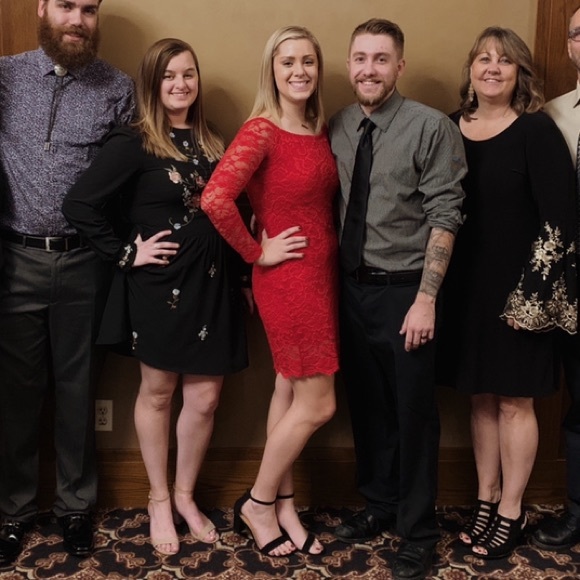 Windsor lace body con dress - Picture 5 of 5